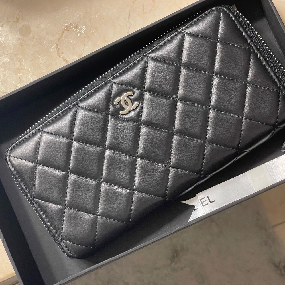 Chanel Black Quilted Wallet
